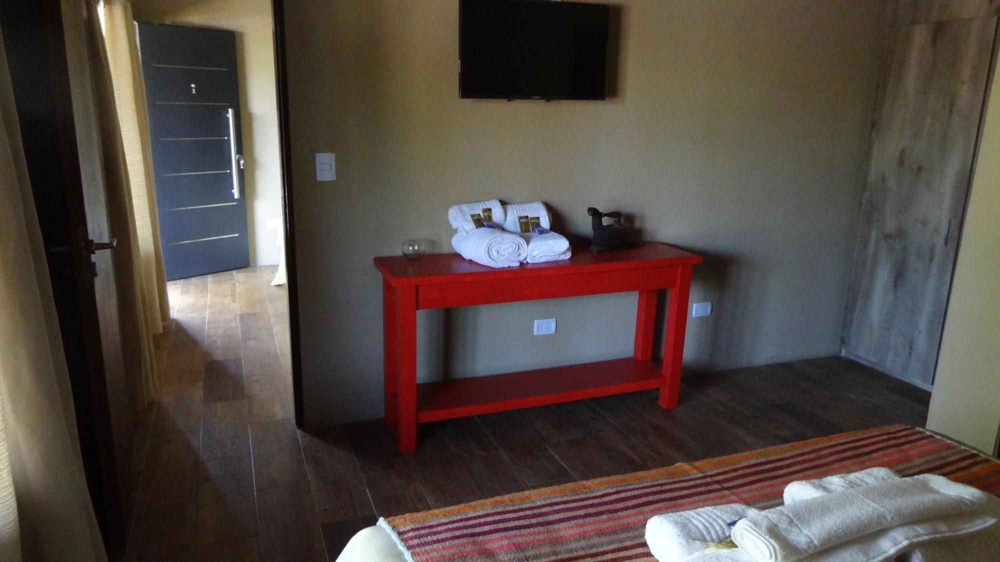 Tierra Mansa - Posada De Campo & Spa - Piscina Climatizada Hotel Marcos Paz Phòng bức ảnh